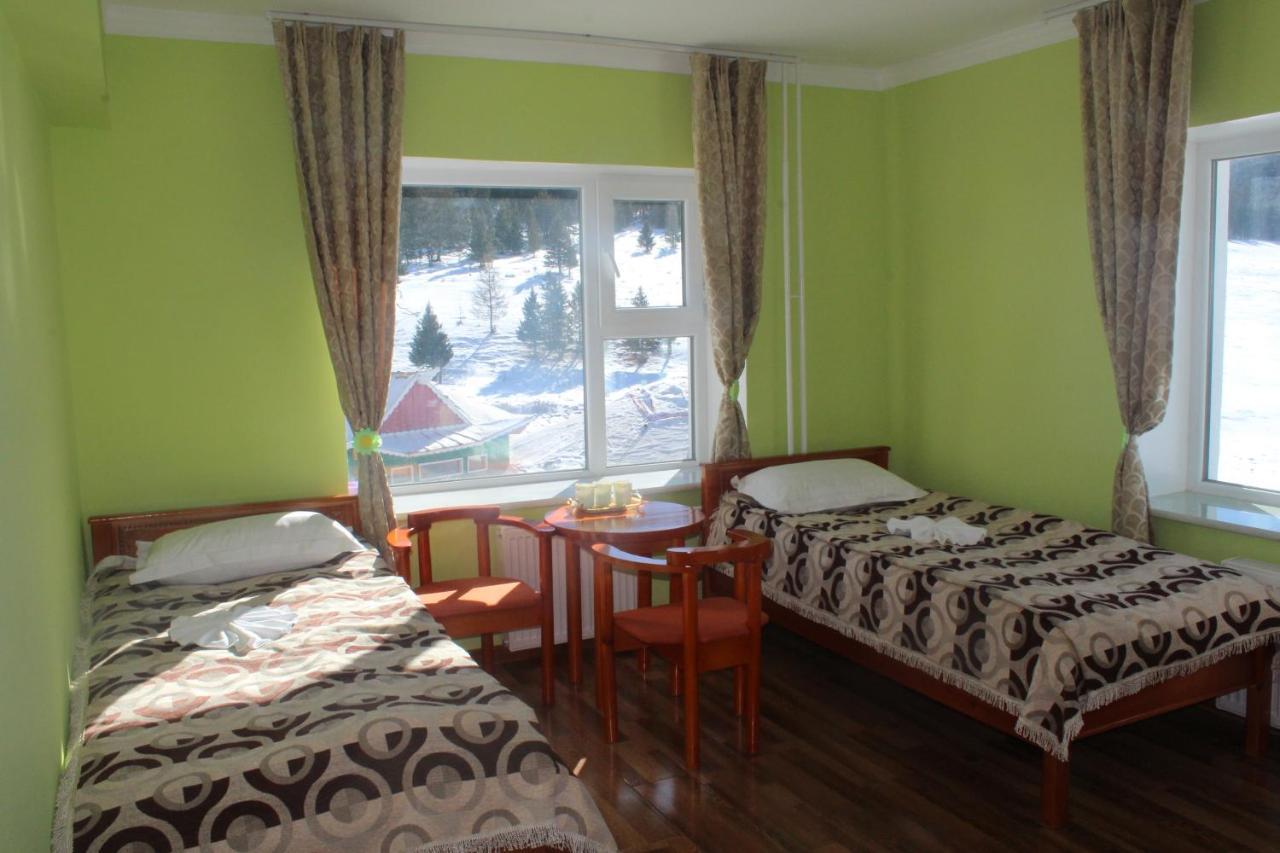 Sara'S Camp Hotel Zuunmod Bagian luar foto